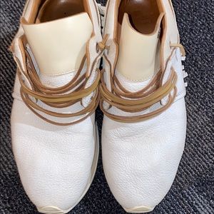 Esse ut Esse sneakers